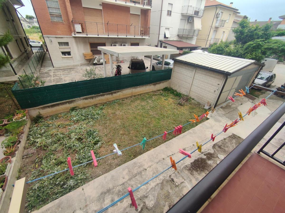 Apartamento Ani Porto SantʼElpidio Exterior foto